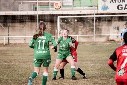 Las colegiales rompen una racha de dos derrotas consecutivas