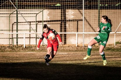 Las colegiales rompen una racha de dos derrotas consecutivas