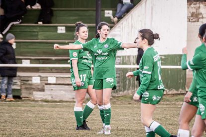 Las colegiales rompen una racha de dos derrotas consecutivas