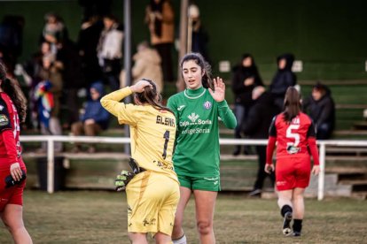 Las colegiales rompen una racha de dos derrotas consecutivas