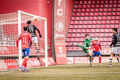 El equipo rojillo se aleja de las opciones de ascenso