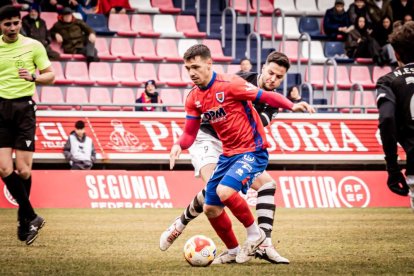 El equipo rojillo se aleja de las opciones de ascenso