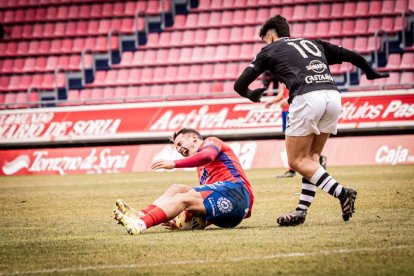 El equipo rojillo se aleja de las opciones de ascenso