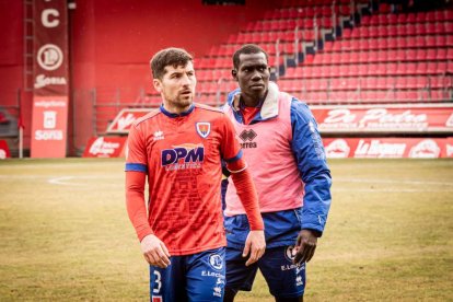 El equipo rojillo se aleja de las opciones de ascenso