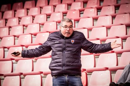 El equipo rojillo se aleja de las opciones de ascenso