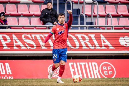 El equipo rojillo se aleja de las opciones de ascenso