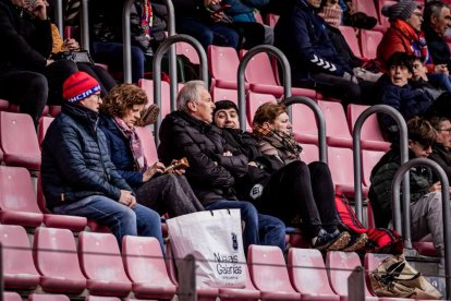 El equipo rojillo se aleja de las opciones de ascenso