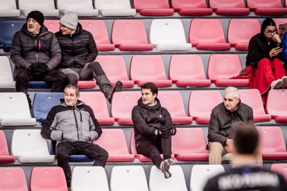 El equipo rojillo se aleja de las opciones de ascenso