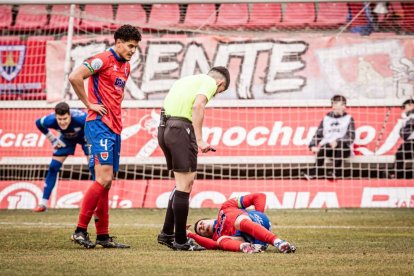 El equipo rojillo se aleja de las opciones de ascenso