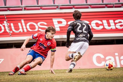 El equipo rojillo se aleja de las opciones de ascenso