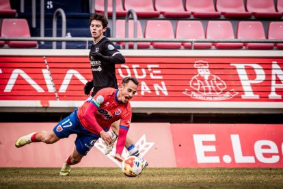 El equipo rojillo se aleja de las opciones de ascenso