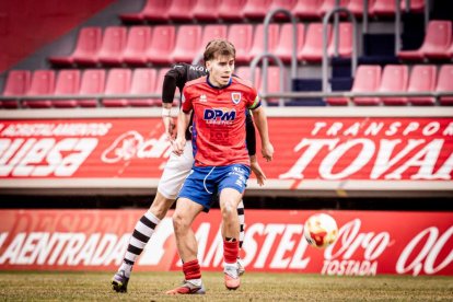 El equipo rojillo se aleja de las opciones de ascenso