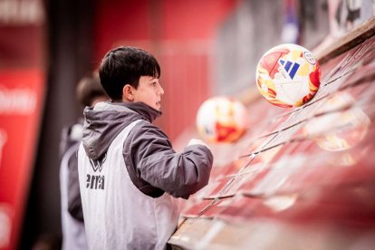 El equipo rojillo se aleja de las opciones de ascenso