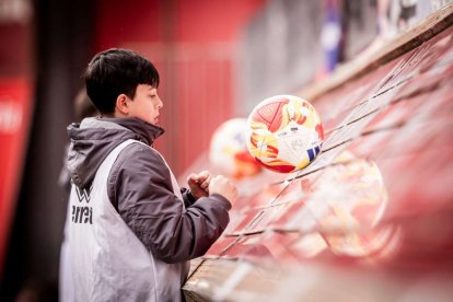 El equipo rojillo se aleja de las opciones de ascenso