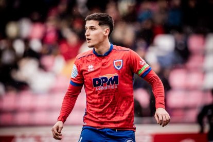 El equipo rojillo se aleja de las opciones de ascenso