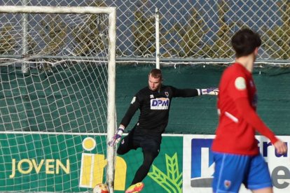 El equipo vence 1-0 a un rival de la parte alta