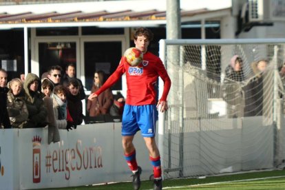 El equipo vence 1-0 a un rival de la parte alta