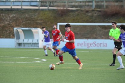 El equipo vence 1-0 a un rival de la parte alta