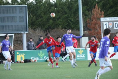 El equipo vence 1-0 a un rival de la parte alta