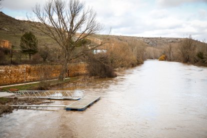 Zonas inundadas tras la fuerte crecida del río.