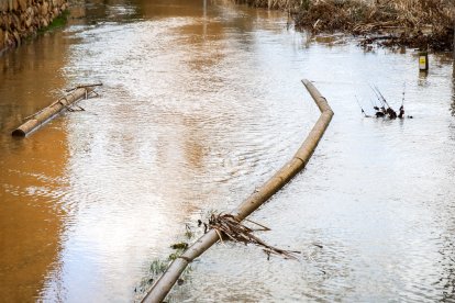 Zonas inundadas tras la fuerte crecida del río.