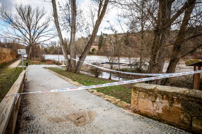 Zonas inundadas tras la fuerte crecida del río.