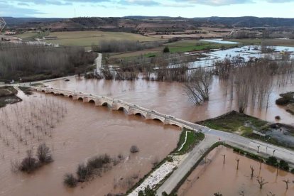 Infraestructuras inundadas en el municipio ribereño