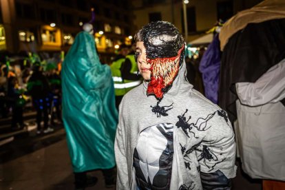 Un desfile de disfraces muy divertido y elegante