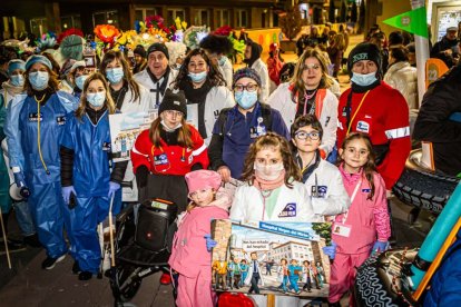 Un desfile de disfraces muy divertido y elegante