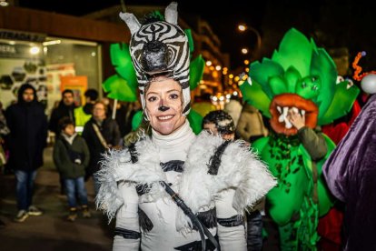 Un desfile de disfraces muy divertido y elegante