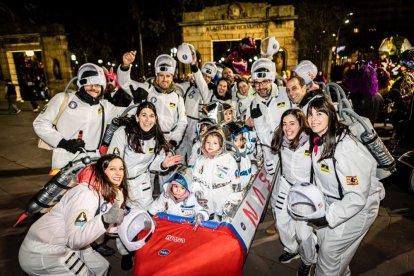 Un desfile de disfraces muy divertido y elegante