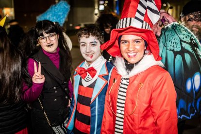 Un desfile de disfraces muy divertido y elegante