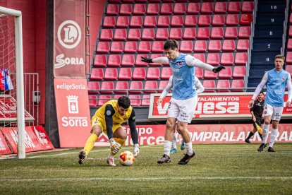 Una victoria del CD Numancia para coger aire y seguir luchando a por la fase de ascenso