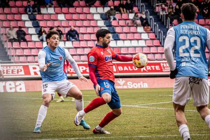 Una victoria del CD Numancia para coger aire y seguir luchando a por la fase de ascenso