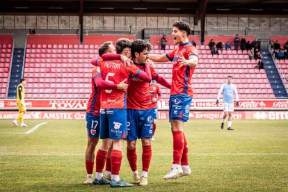 Una victoria del CD Numancia para coger aire y seguir luchando a por la fase de ascenso