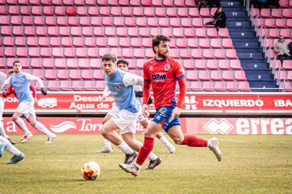 Una victoria del CD Numancia para coger aire y seguir luchando a por la fase de ascenso
