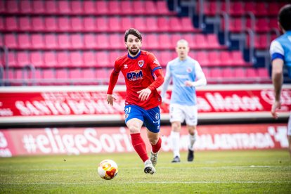 Una victoria del CD Numancia para coger aire y seguir luchando a por la fase de ascenso