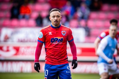 Una victoria del CD Numancia para coger aire y seguir luchando a por la fase de ascenso