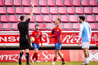 Una victoria del CD Numancia para coger aire y seguir luchando a por la fase de ascenso