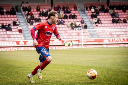 Una victoria del CD Numancia para coger aire y seguir luchando a por la fase de ascenso