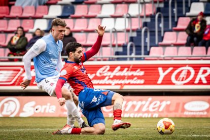 Una victoria del CD Numancia para coger aire y seguir luchando a por la fase de ascenso