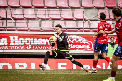 Una victoria del CD Numancia para coger aire y seguir luchando a por la fase de ascenso