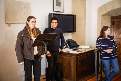 El IES Machado organizada una lectura ininterrumpida de la obra machadiana.
