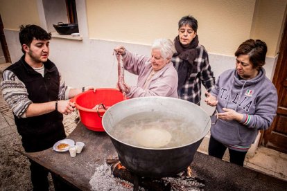 Los sampedranos quieren mantener vivo este rito