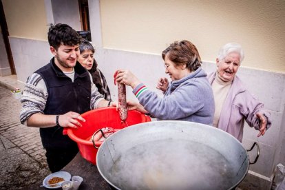 Los sampedranos quieren mantener vivo este rito