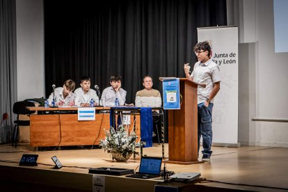 Los alumnos debatieron acerca de su propio futuro