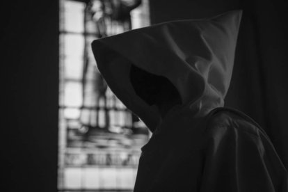 La muestra recoge instantáneas de cinco fotógrafos sorianos