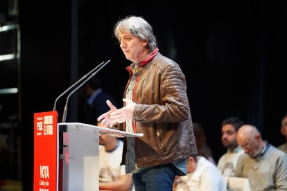 Respaldo a la candidatura de Carlos Martínez en una abarrotada Audiencia.
