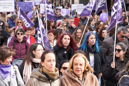 Soria se tiñe de morado por la igualdad en el 8M.