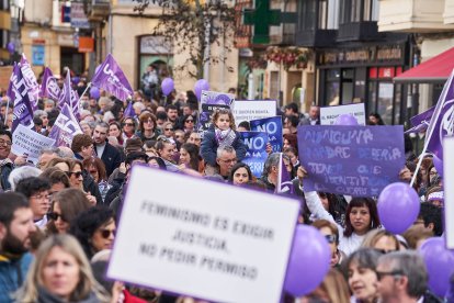 Soria se tiñe de morado por la igualdad en el 8M.